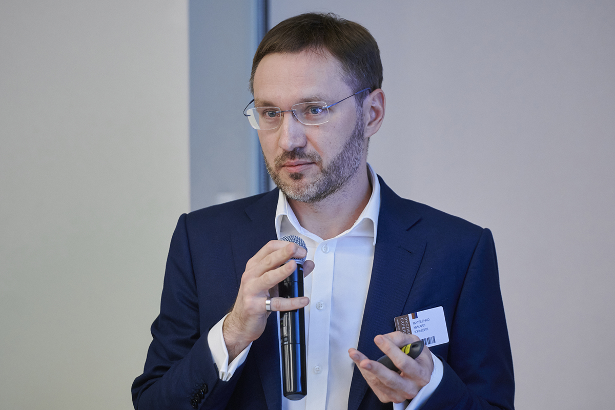 Михаил Матвеенко Михаил Матвеенко