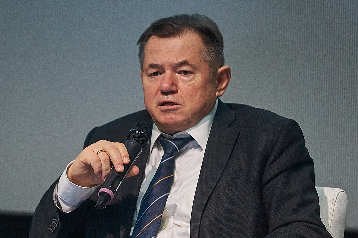 Сергей Глазьев Сергей Глазьев