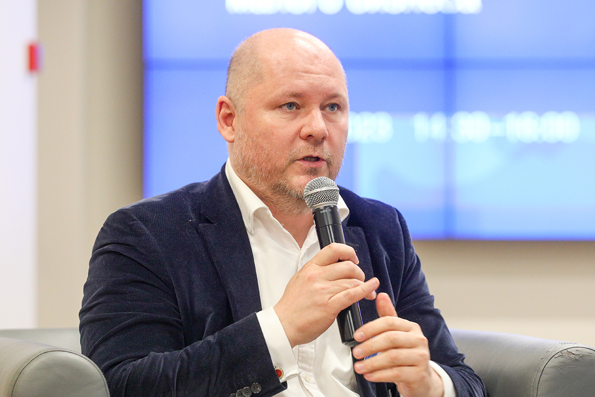 Андрей Шаров Андрей Шаров