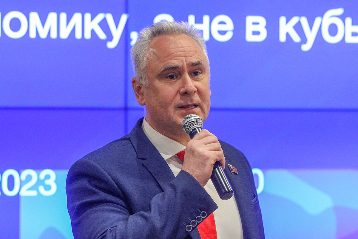 Евгений Бессонов Евгений Бессонов