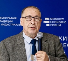 Андрей Паршев