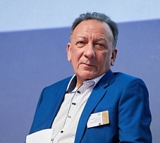Аркадий Злочевский