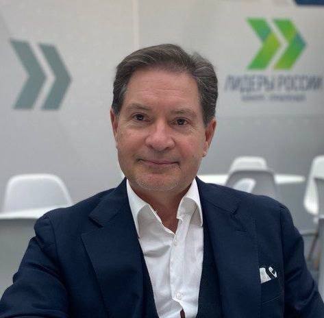 Андрей Безруков