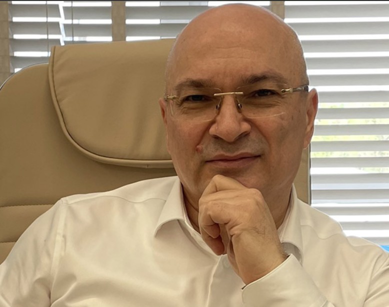 Армен Налбандян